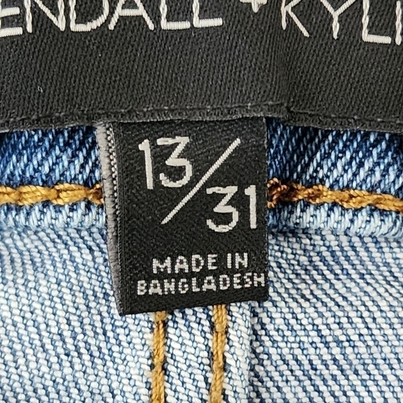 Kendell And Kylie The Drifter High Rise Factory Distressed Jean Shorts Size 31 - Picture 7 of 9